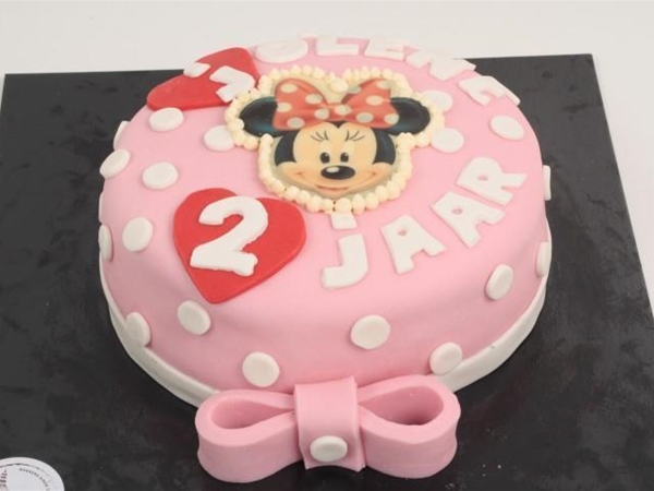 Minnie mouse taart