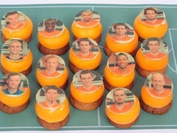 Voetbal oranje petit glace 15 stuks