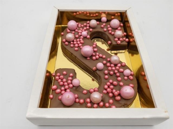 Chocolade letter Pink-lady 200-g.